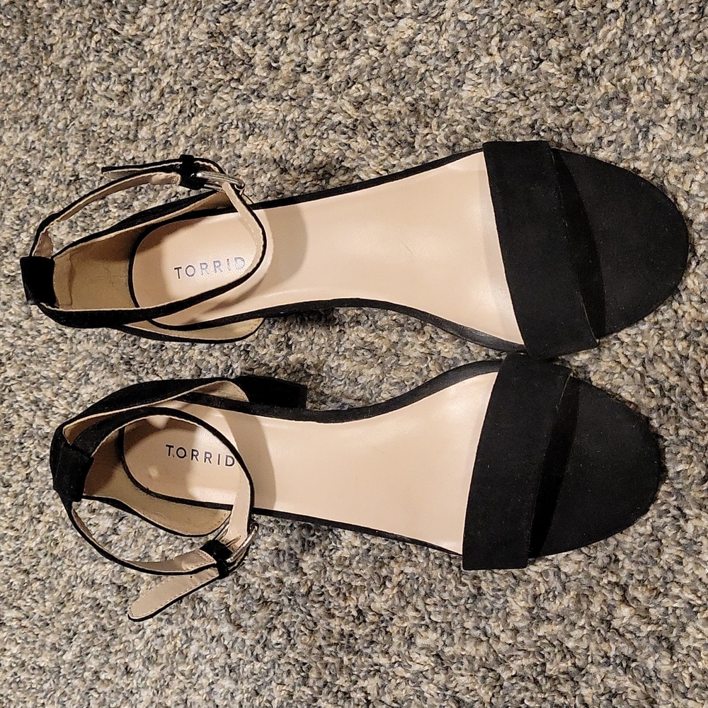 Torrid black heels